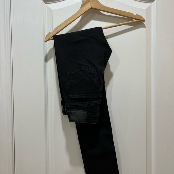 Levi’s 711 black skinny jeans - Picture 3 of 4